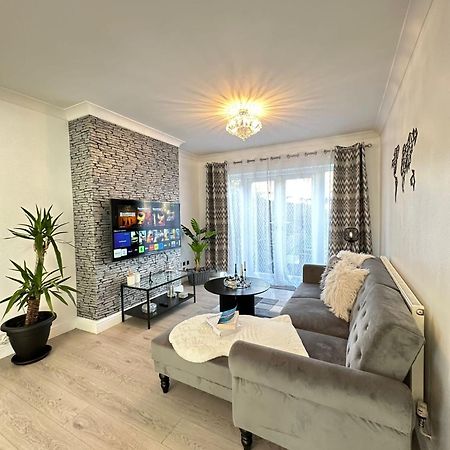 Luxurious Family Home In West Midlands Northfield Εξωτερικό φωτογραφία