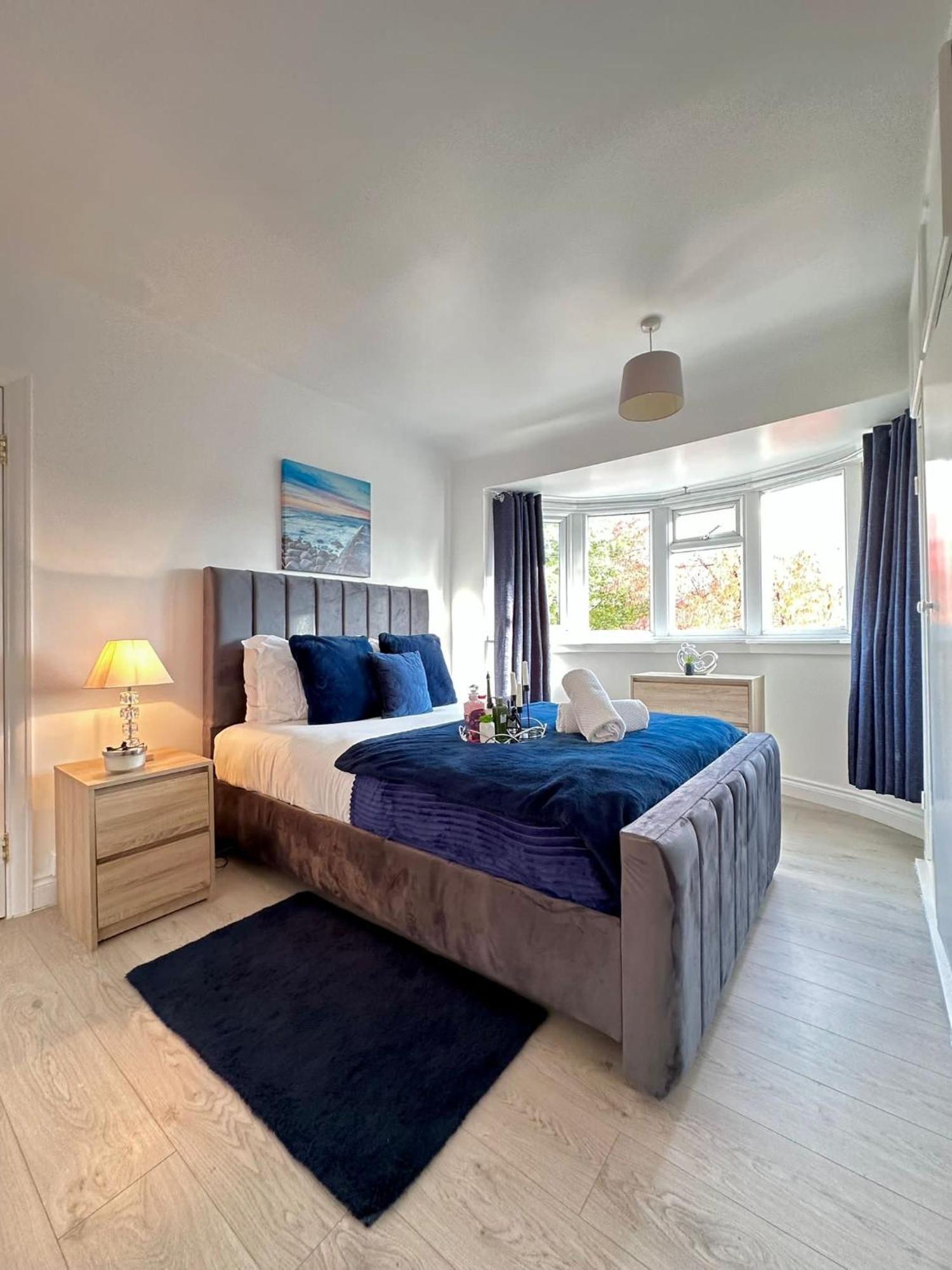 Luxurious Family Home In West Midlands Northfield Εξωτερικό φωτογραφία